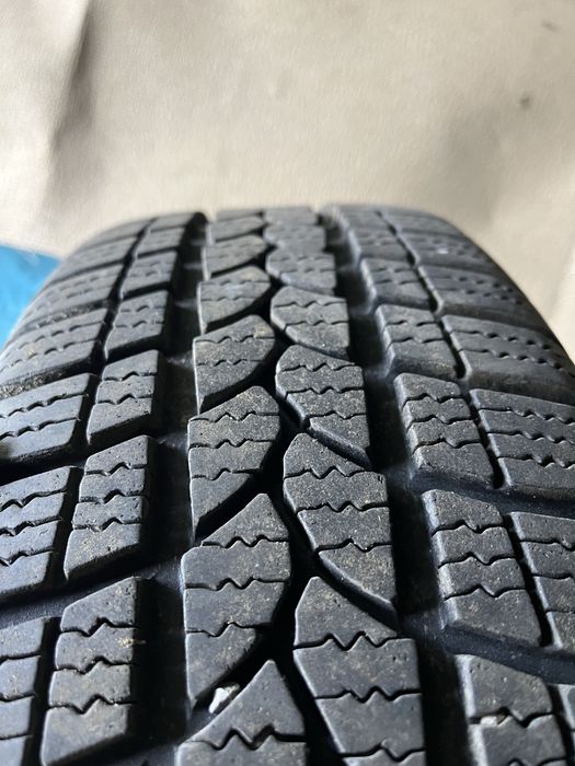 Opony zima 185/60 R15