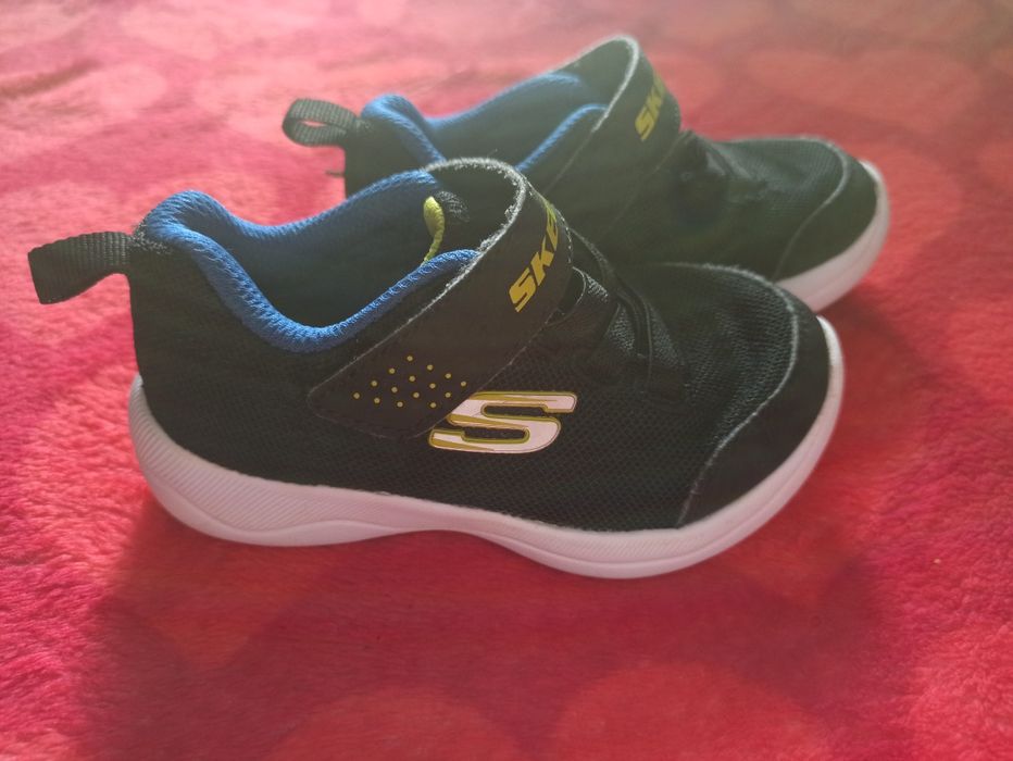 Buty buciki adidasy skechers chłopięce Rozmiar 22