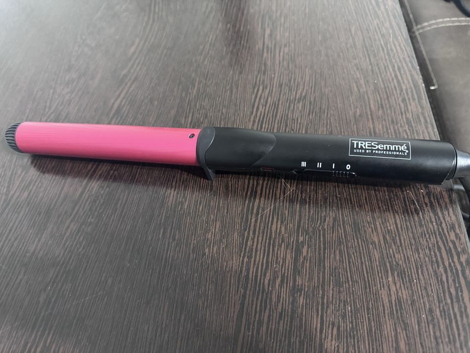 Продам плойку TRESemme