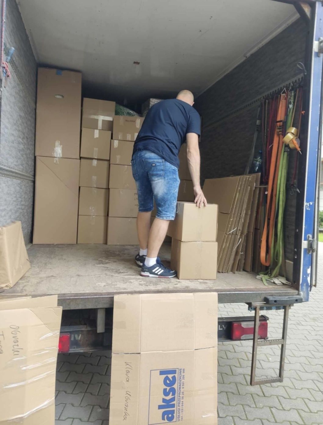 Każdy Termin  Przeprowadzki Transport   Magazyn  501_ 501_291