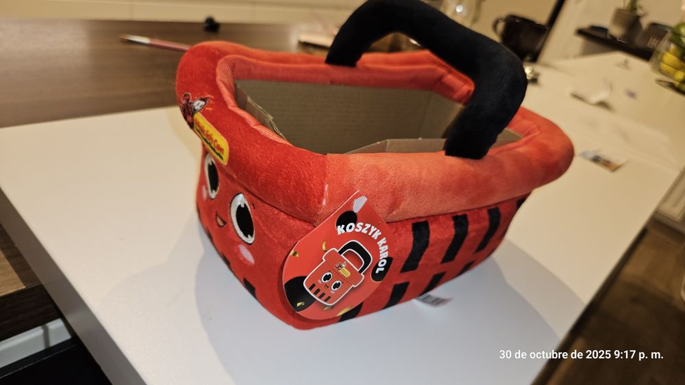 Gang Biedroniaków maskotka koszyk Karol czerwona