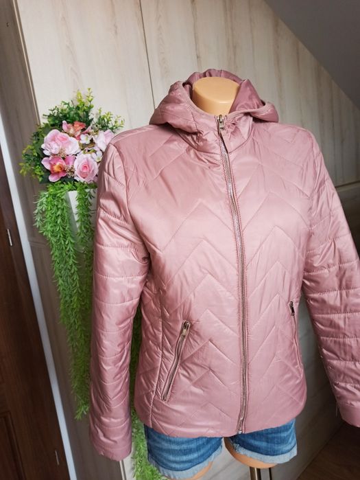Sg Kurtka damska 36 , 38 Bershka pikowana kurtka z kapturem 36 , 38