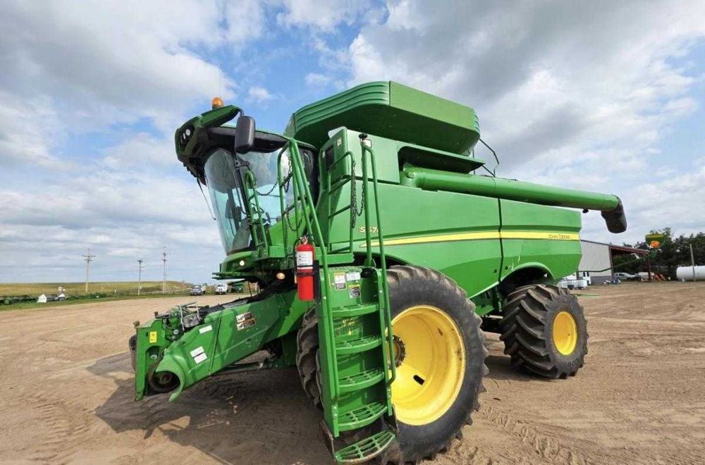 продам John Deere S670 2012року