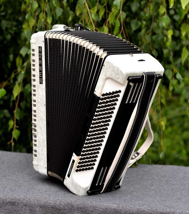 Akordeon Hohner Cassotto II 120 basów 4 chóry