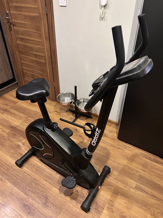 Rower stacjonarny prawie nowy