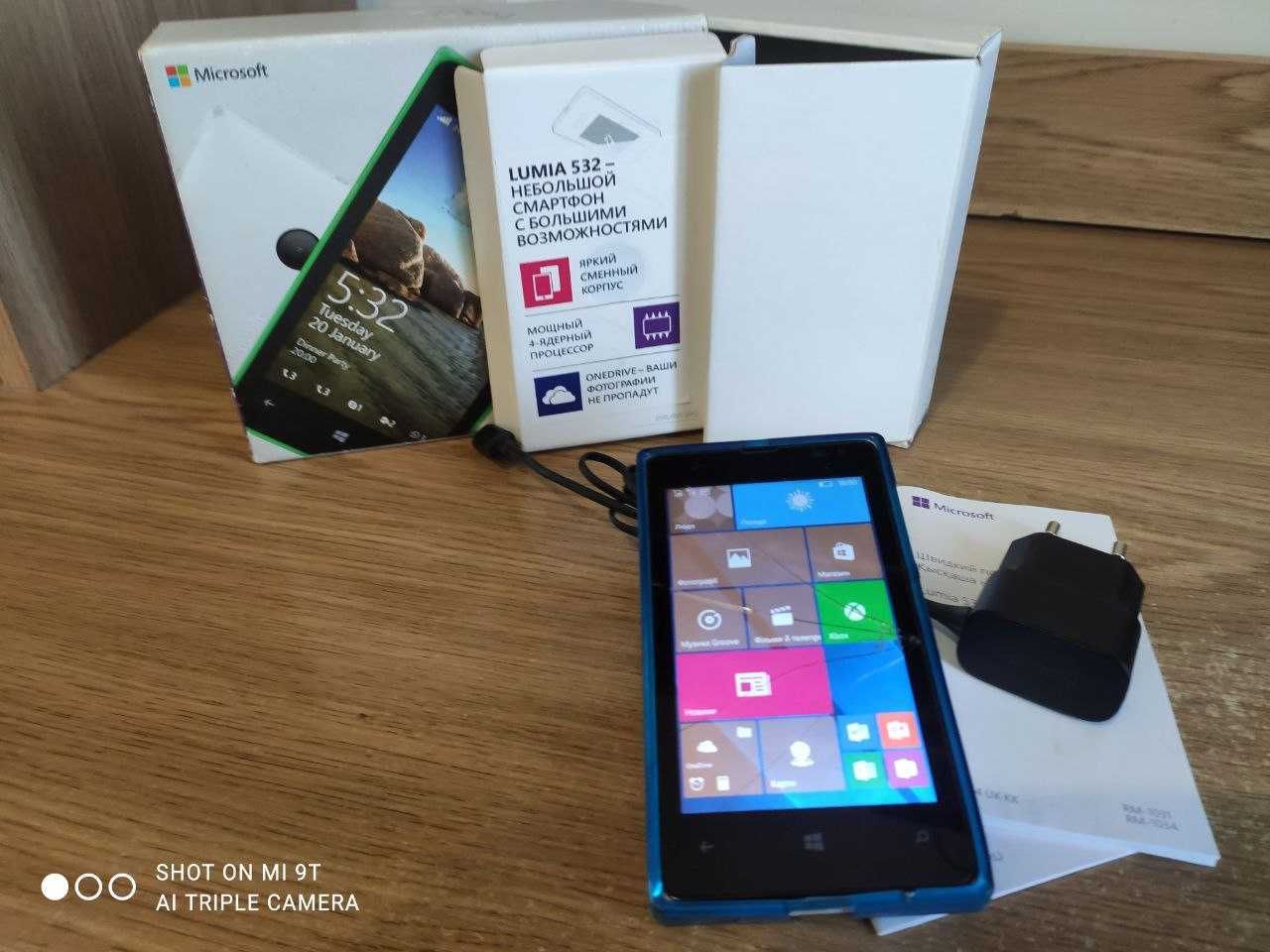 Мобільний телефон Microsoft + Office 365 (Lumia 535)