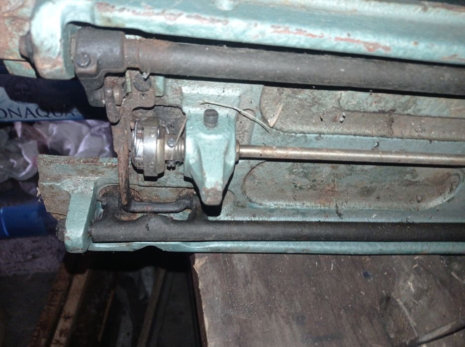 Швейная машинка б/у