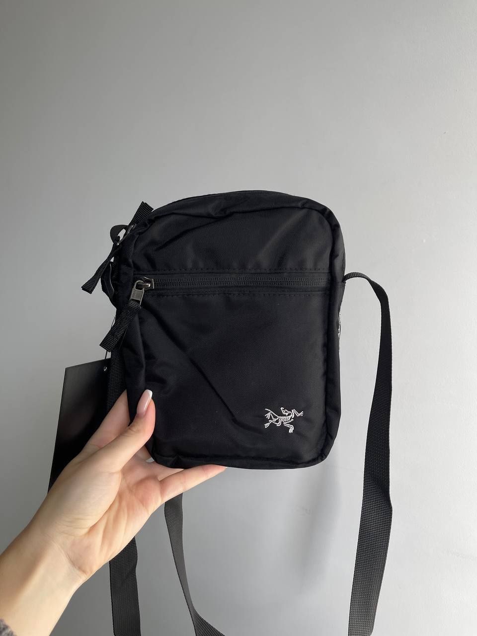 Сумка на плече arcteryx