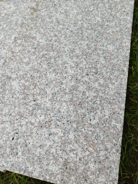 Płytki Granitowe Królewski Brąz płomieniowany 61x30,5x1,2 cm