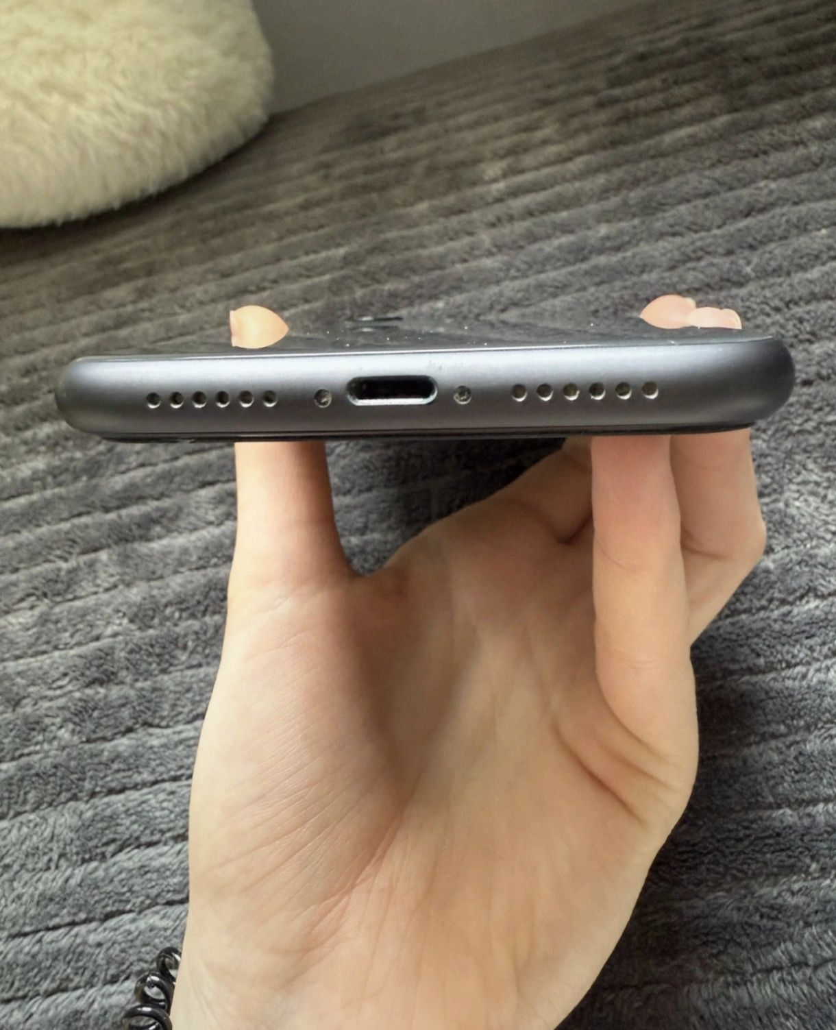 IPhone 11/128G telefon w bardzo dobrym stanie