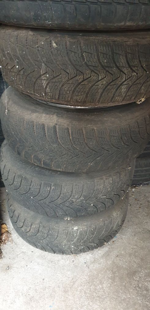 Продам резину зиме лето R14  до R20