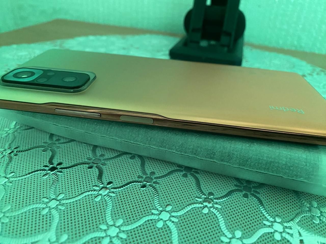 Redmi Note 10 Pro. 64gb. Полная комплектация.