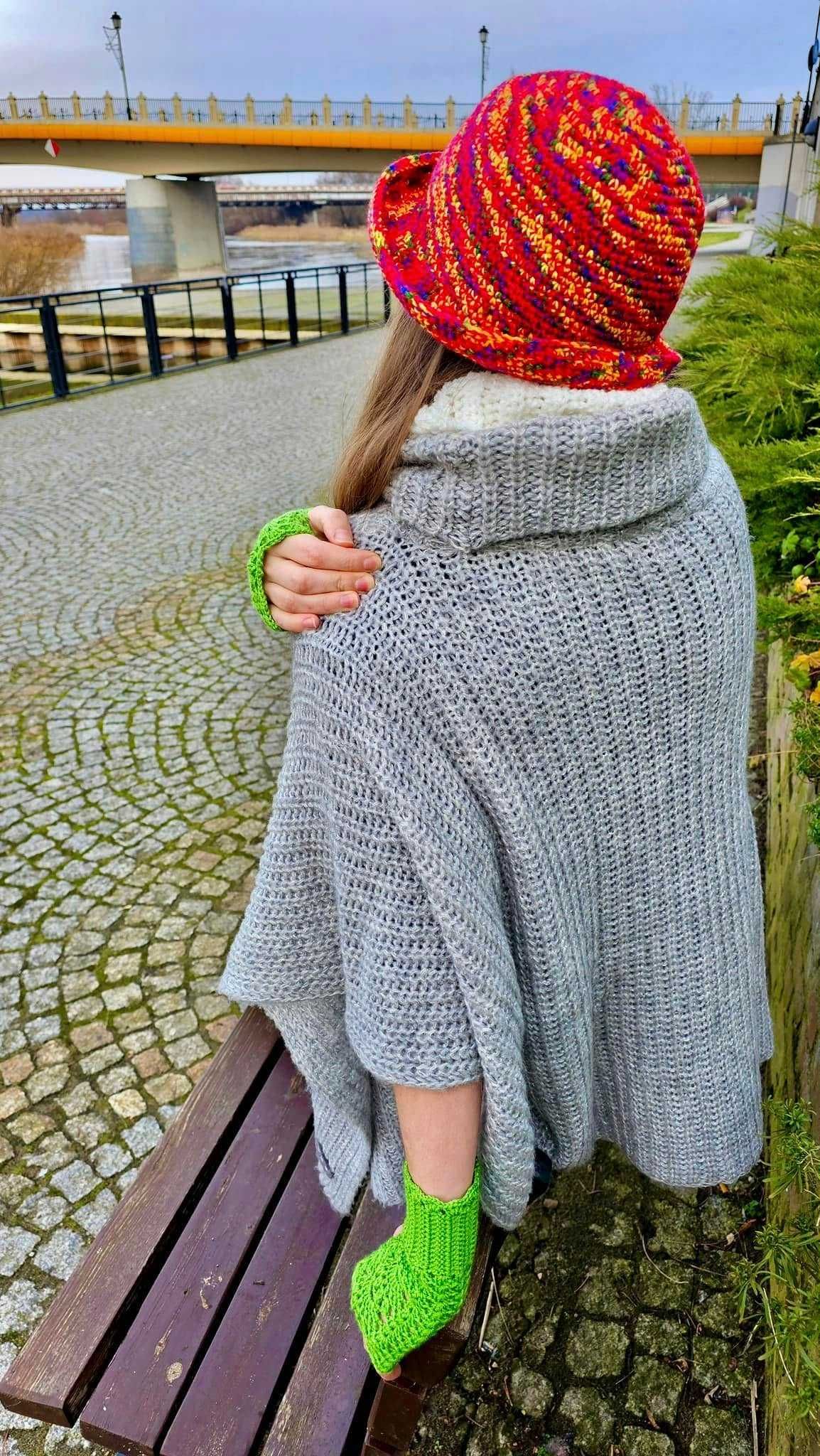 Kapelusz Zimowy Szydełkowy rękodzieło handmade