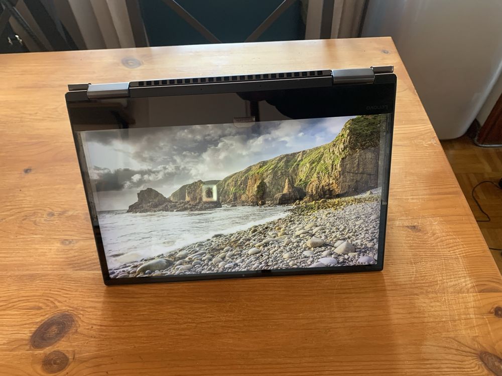 Portátil Lenovo Yoga 720-13IKB