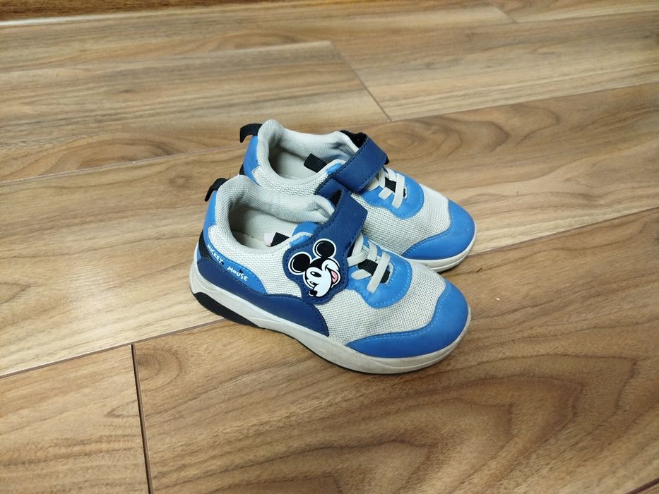 Buty sportowe dla chłopca