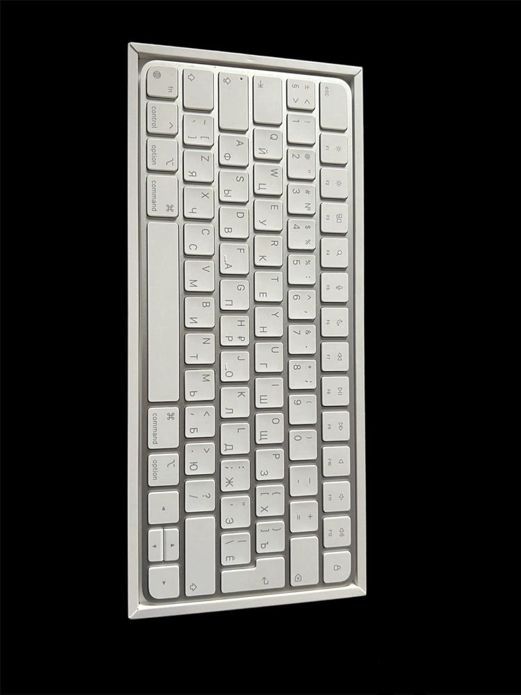 Мишка Magic Mouse II та Magic Keyboard for Mac