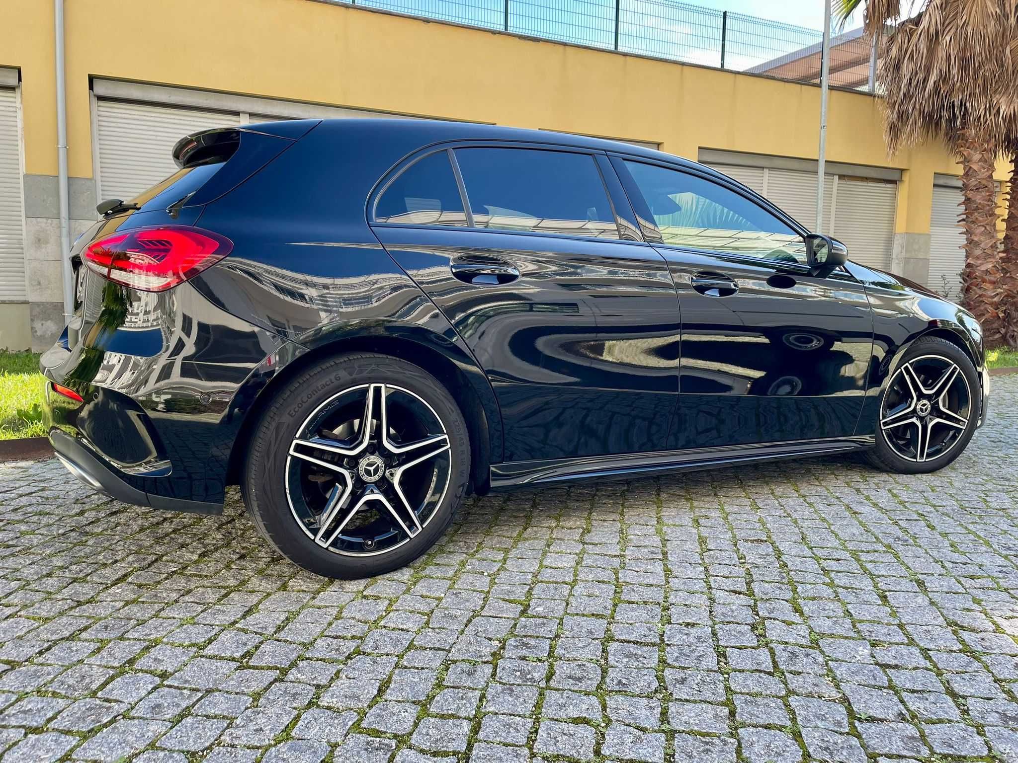 2020 Mercedes-Benz A 180 D 7G-DCT AMG-Line Automático 116cv