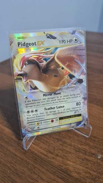 Karta Pokemon TCG: Pidgeot EX (EVO 64)