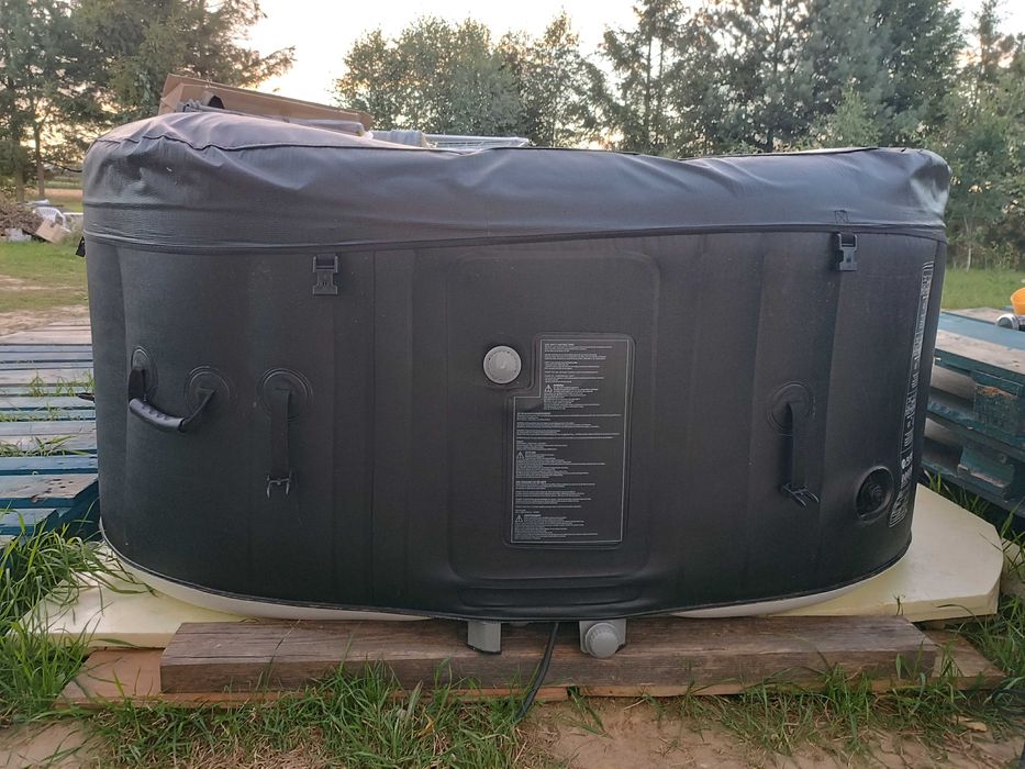Jacuzzi dmuchane XQMAX 600 l