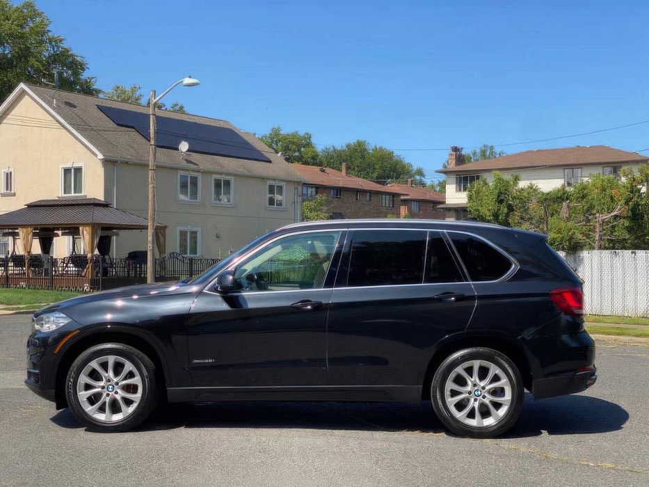 BMW X5 xDrive35i      2014