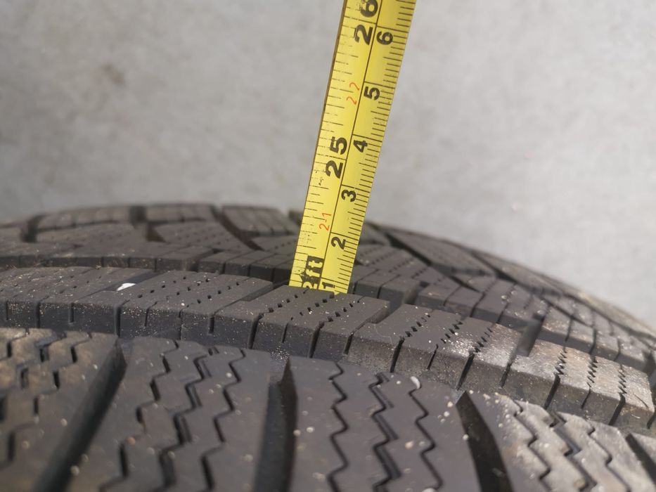 Opony zimowe na alufelgach Nissan Qashqai, Juke 215/60 R.17