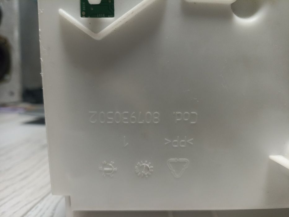 Модуль керування/плата пральної машини Zanussi Electrolux 807930502