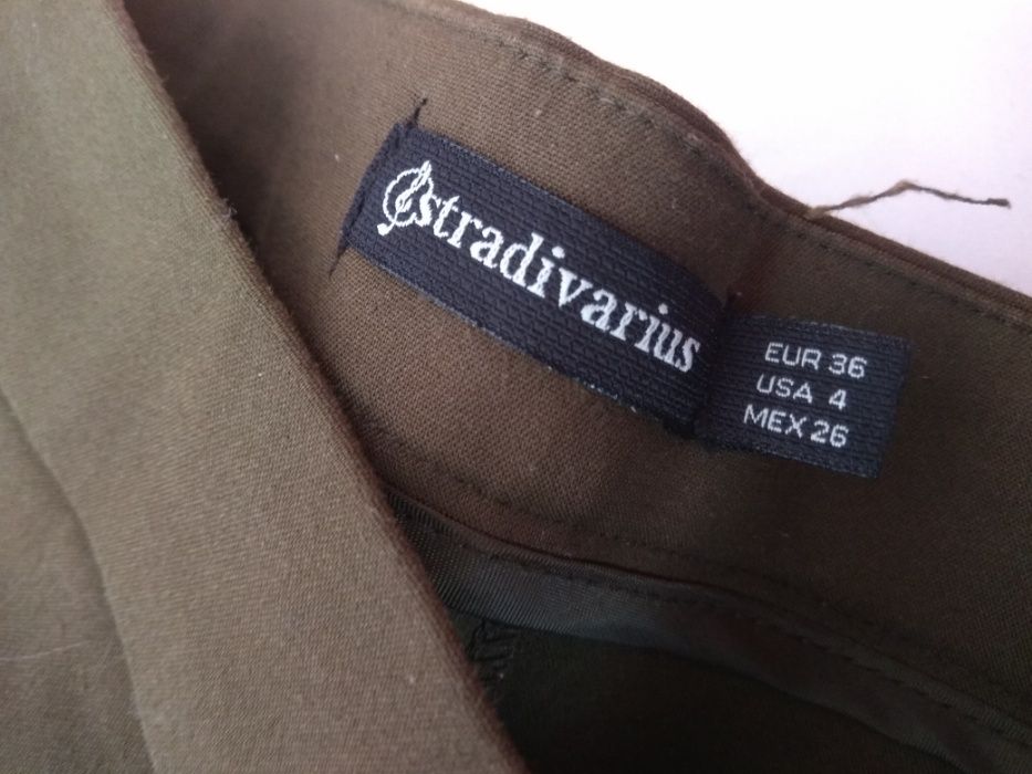 Calças verdes Stradivarius