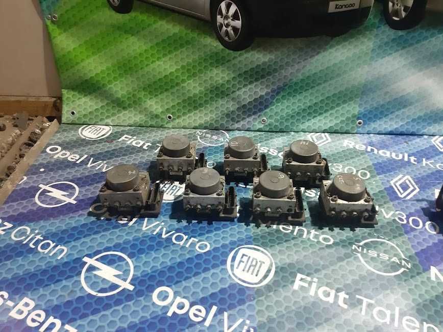 Блок ABS абс Opel Vivaro Рено Трафік 3 Fiat Talento Nissan NV300 2014-