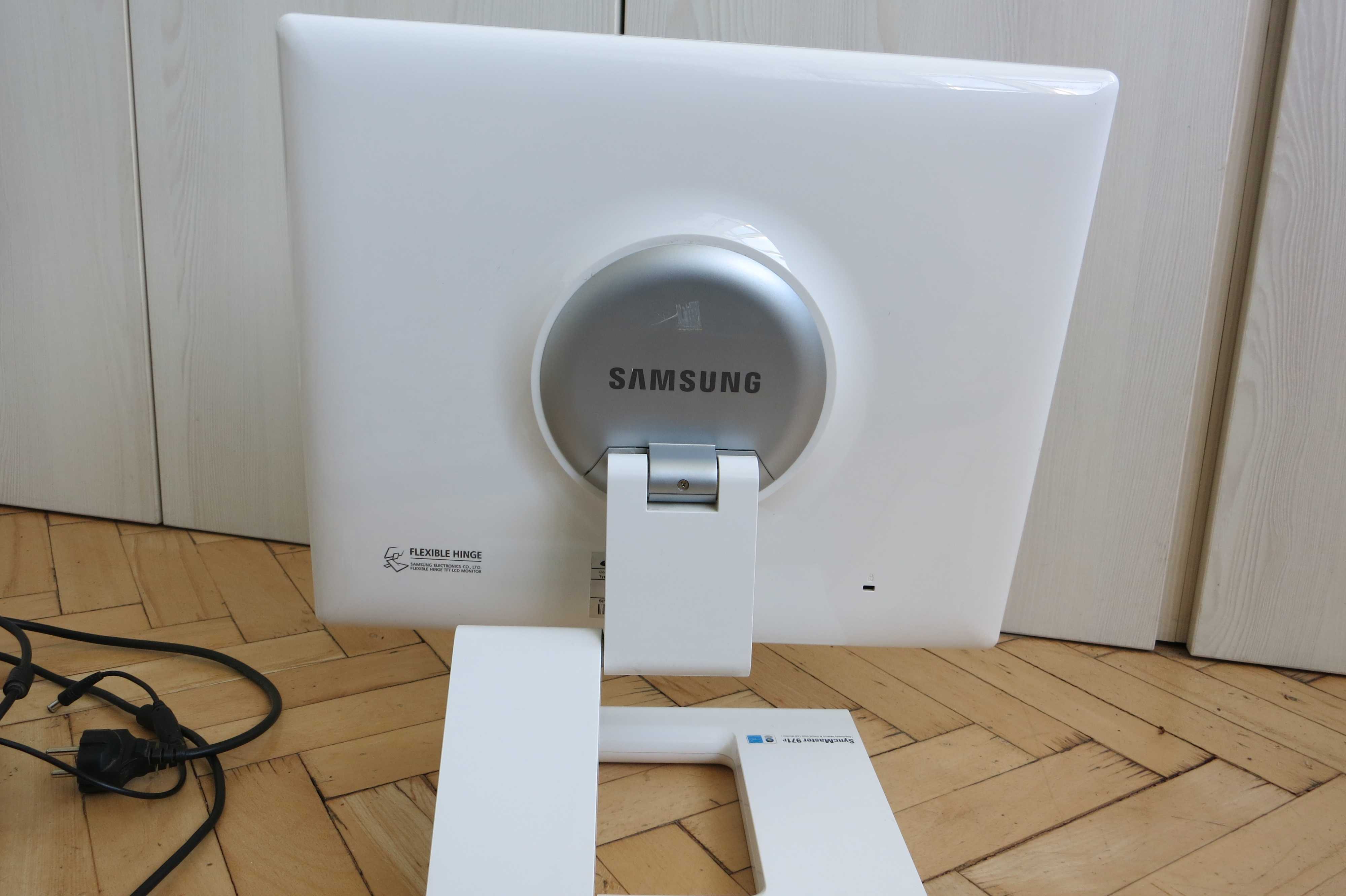 монітор Samsung SyncMaster 971p