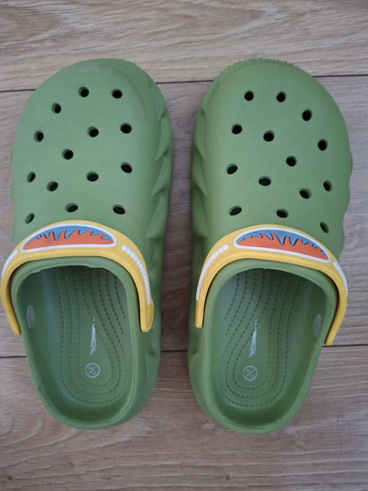Sprandi r. 34/35 klapki kroksy crocs basenowe zielone