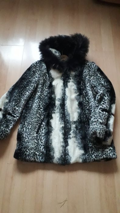 Классная  зимняя  шубка