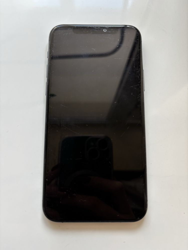 Apple Iphone 11, 11 pro,12 на запчастини Айклауд