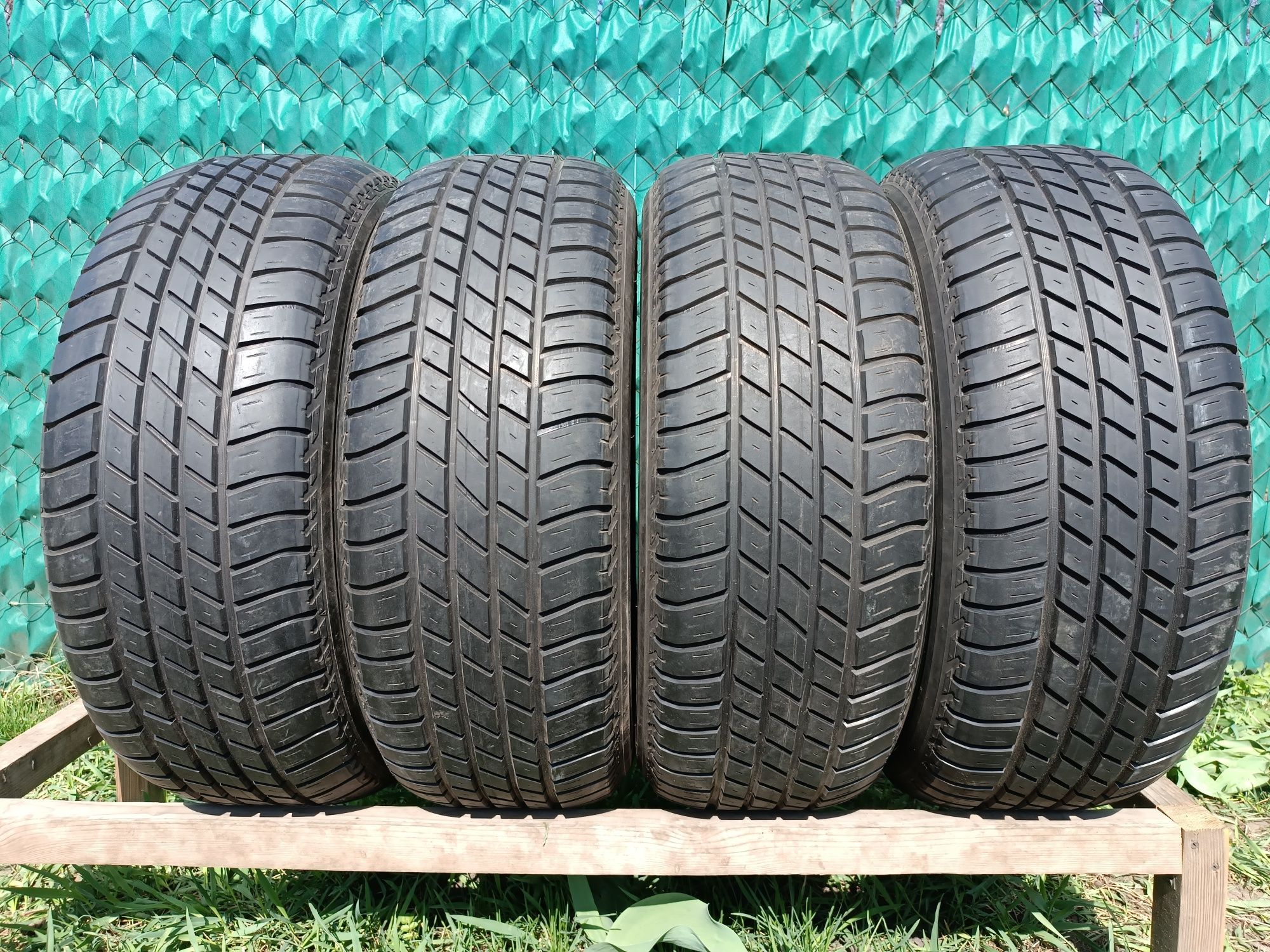 8 мм! Комплект літніх шин BRIDGESTONE Dueler H/T 265 60 18