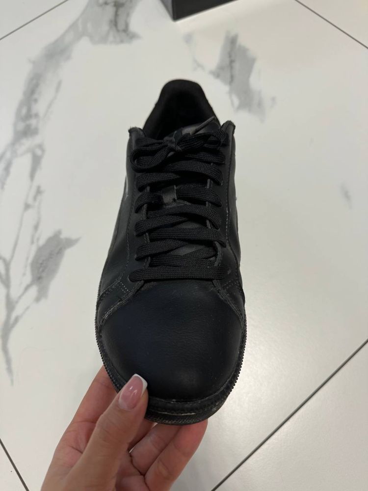 Кросівки PUMA чоловічі чорні 43 - 44розмір