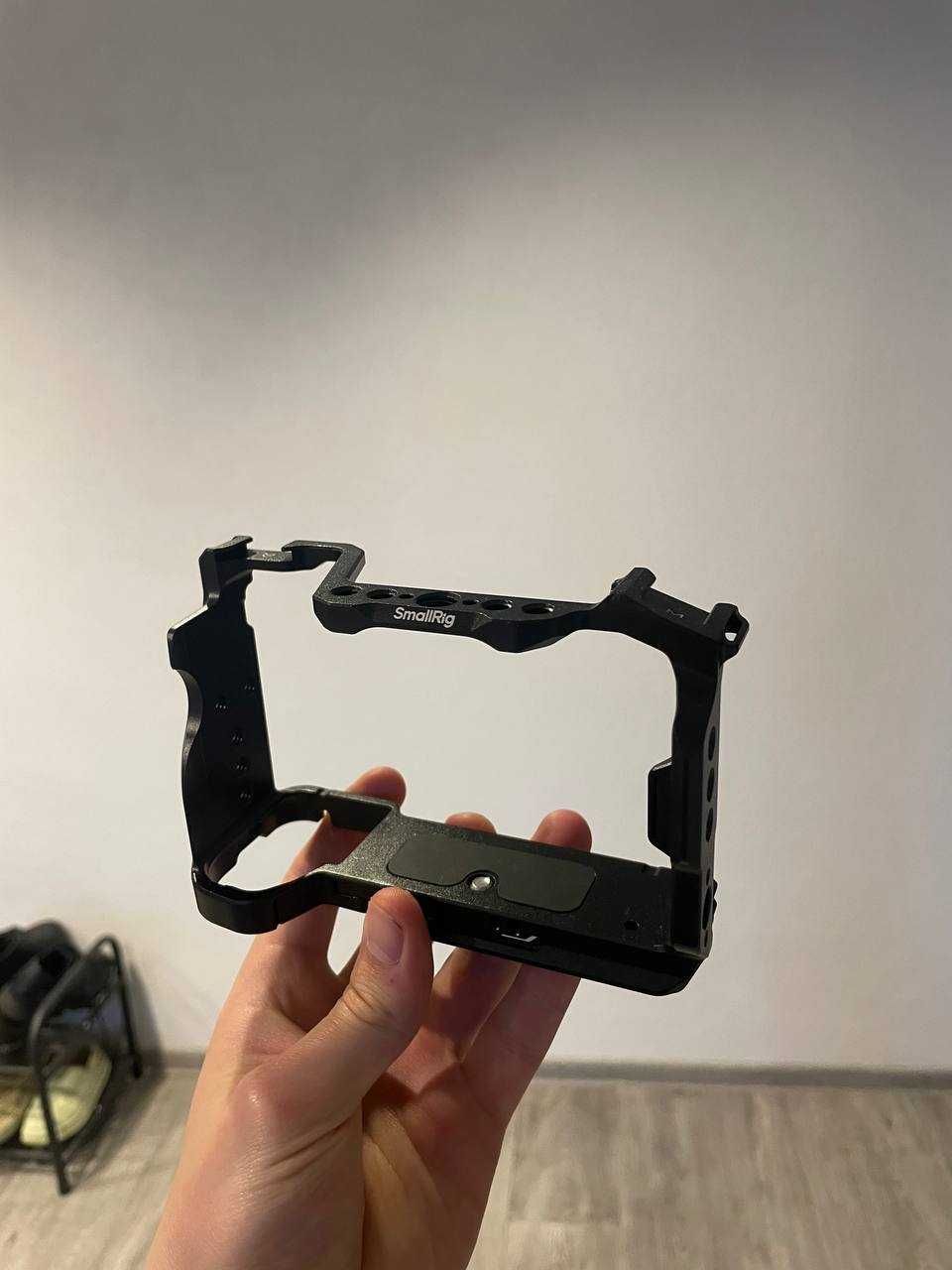 Продам SmallRig Cage Kit для Sony A6700 (4336)