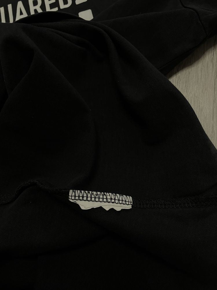 Футболка Dsquared