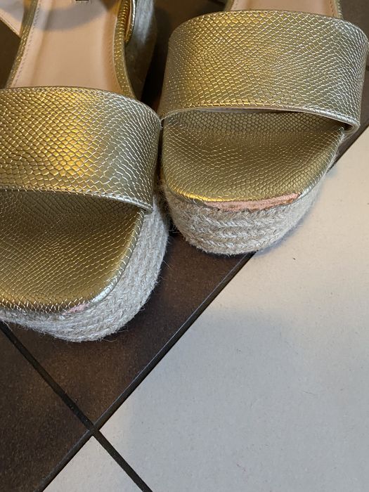 Koturny sandałki 41 26,5cm klapki sandały złote miss selfridge