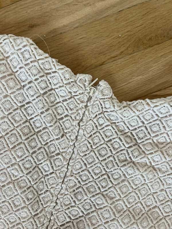 Kombinezon elegancki koronkowy boho beżowy jasny kremowy H&M