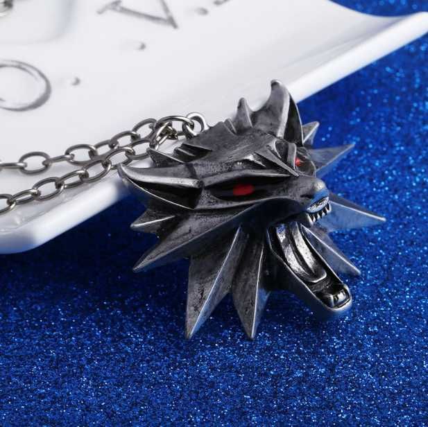 MEDALION Szkoła Wilka WIEDŹMIN Czerwone Oczy Naszyjnik Amulet GERALT