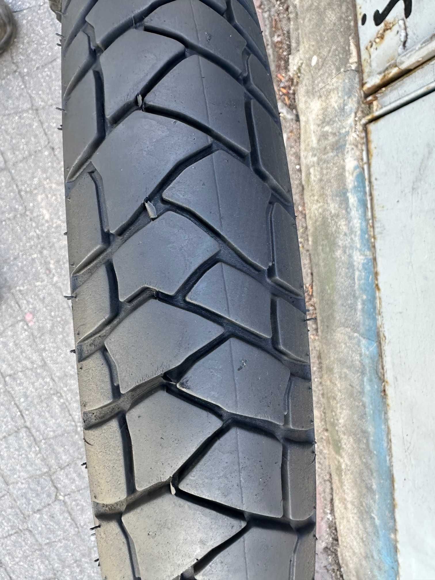 90/90-21 54V Michelin Anakee Adventure 2CT (885)