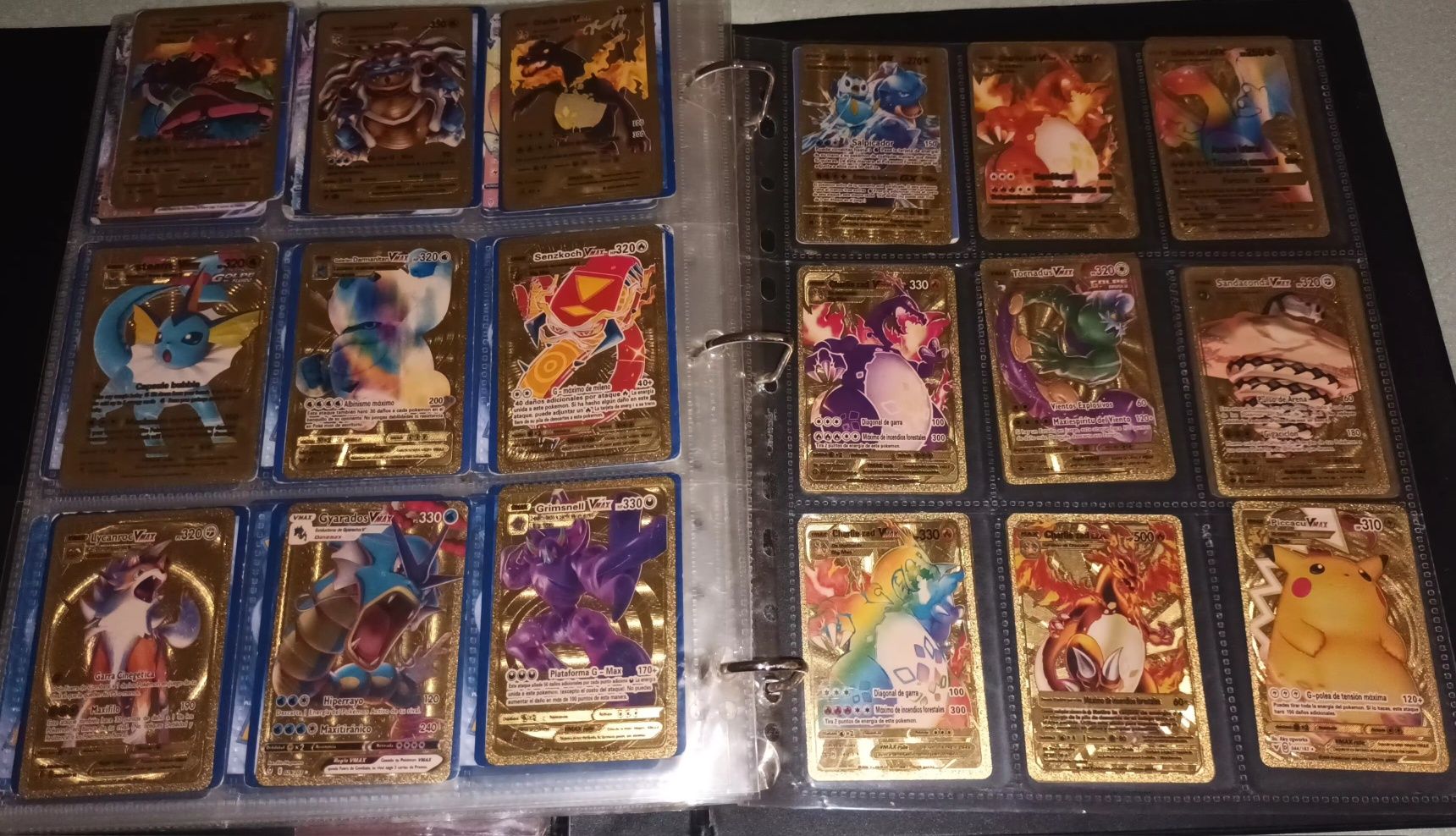 Coleção de cartas Pokémon com álbum pack