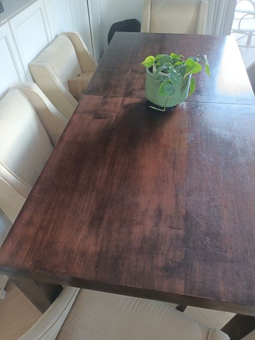 Sprzedam stół i krzesła