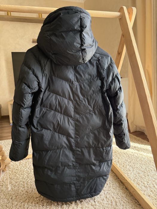 Куртка ,пальто ,подовжена куртка найк ,Nike