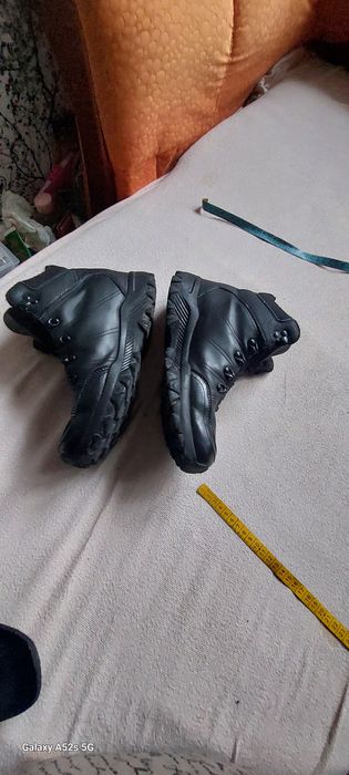 Buty  cieple  sprzedam