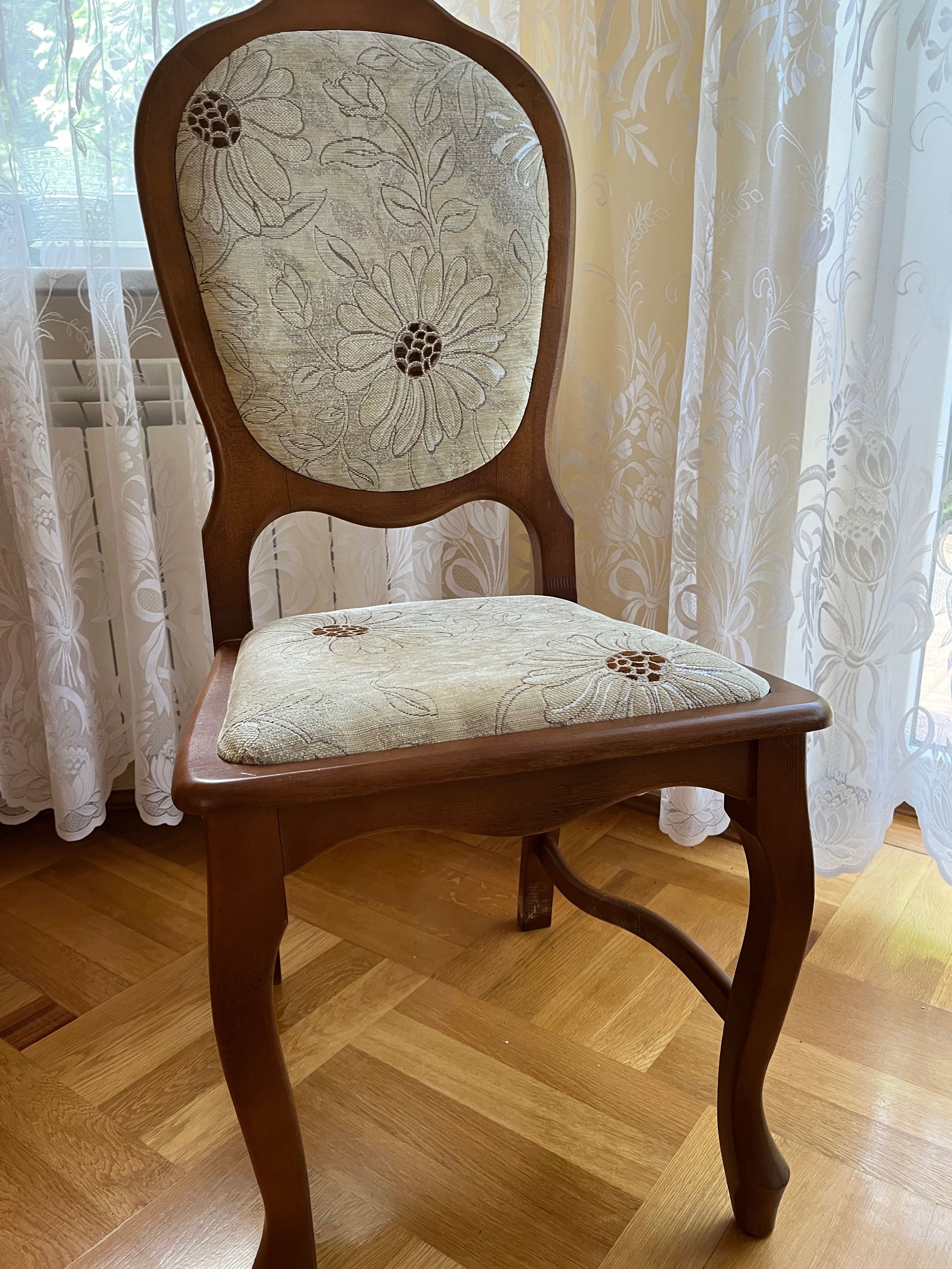 Krzesło tapicerowane