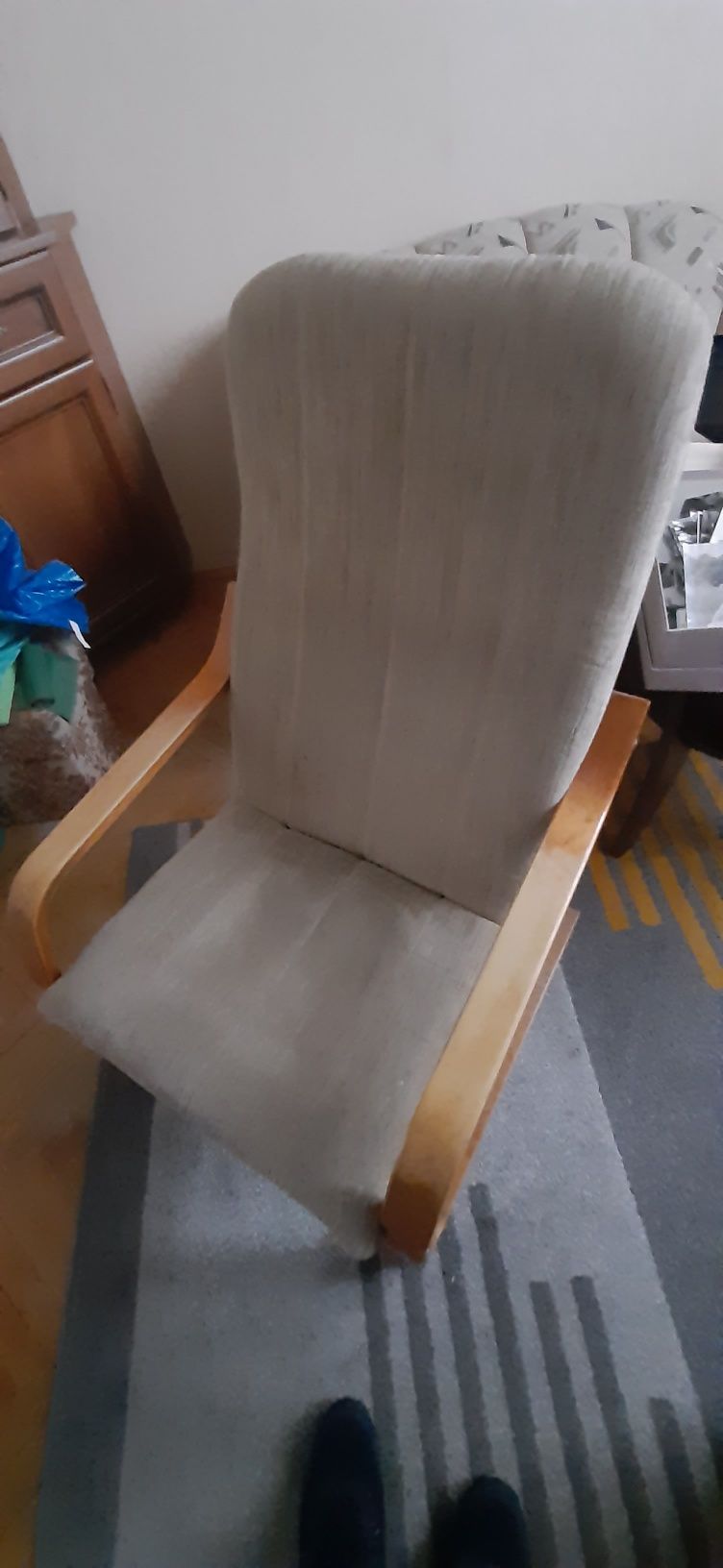 2-Fotele bujane + stolik
