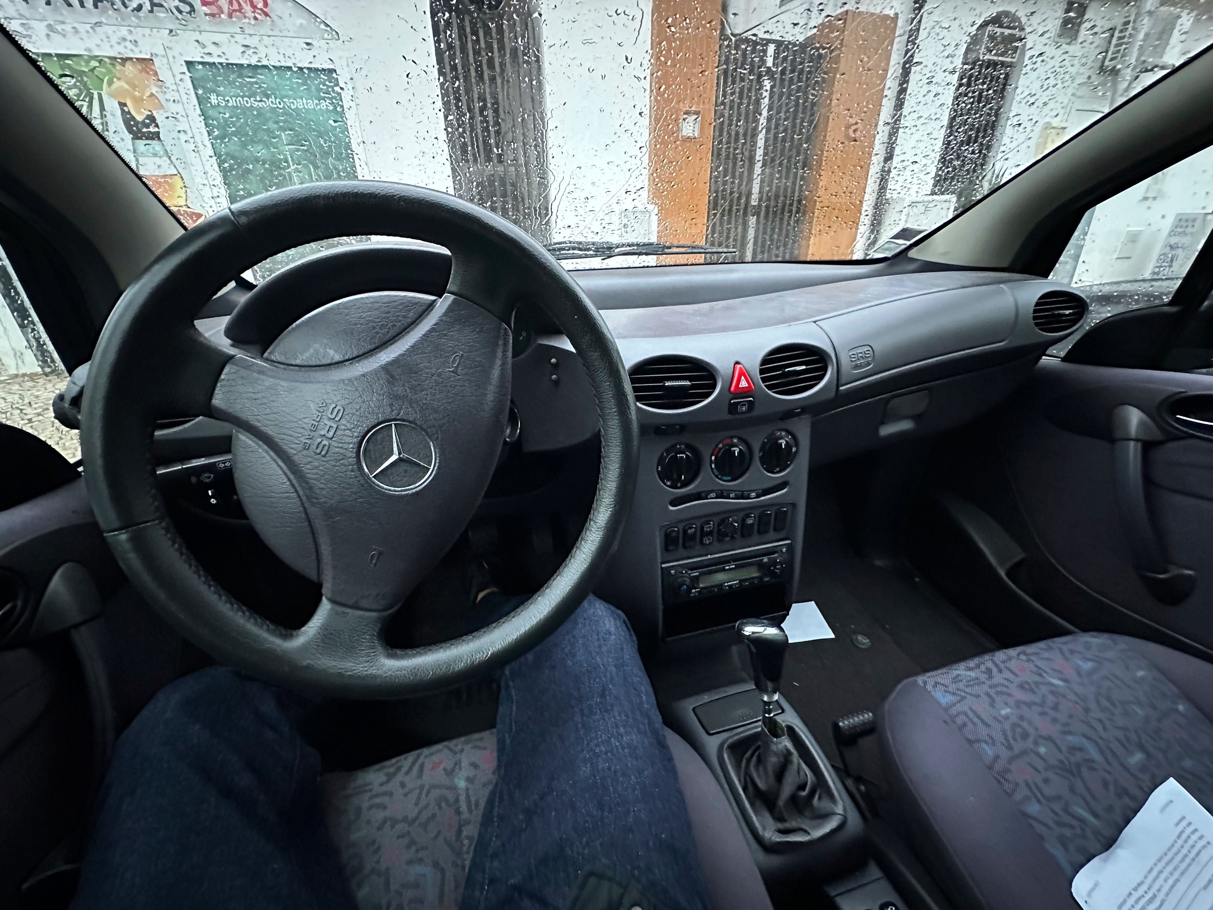 Mercedes A 140 ano 1999