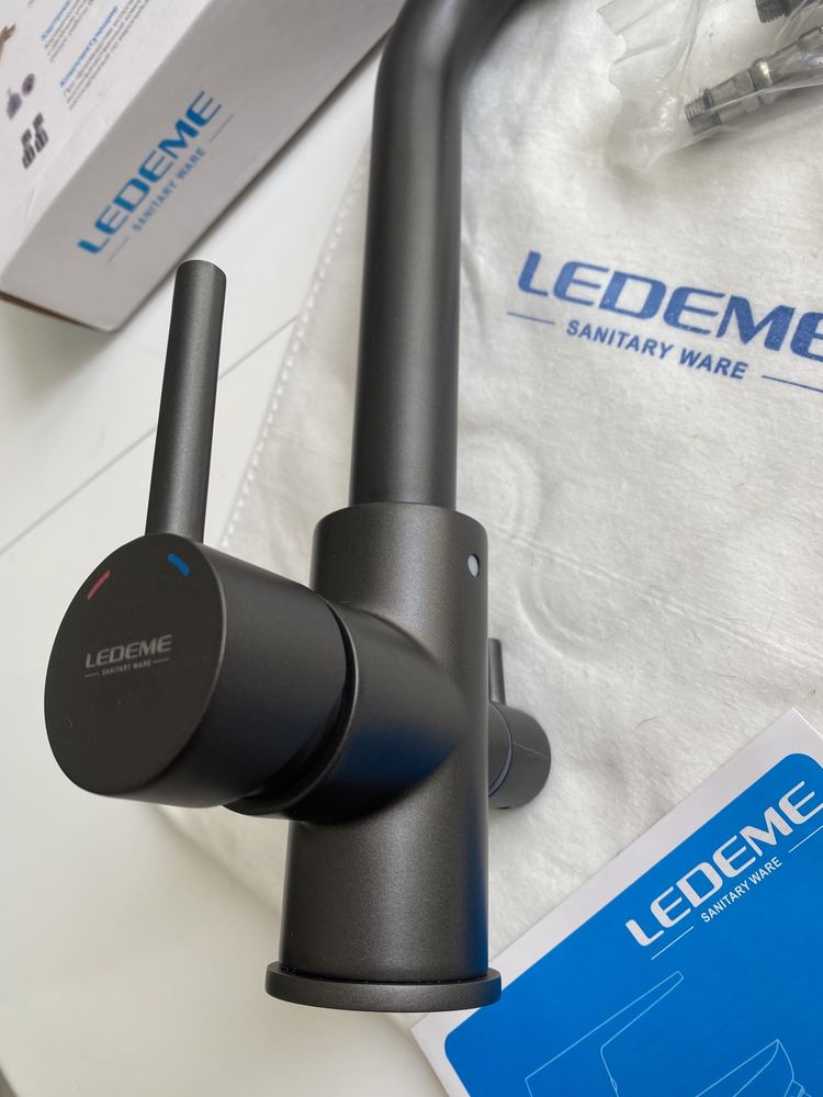 Смеситель Ledeme графит (фильтр)