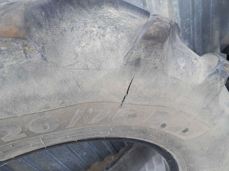 Opony Michelin 420/70 R28 używane