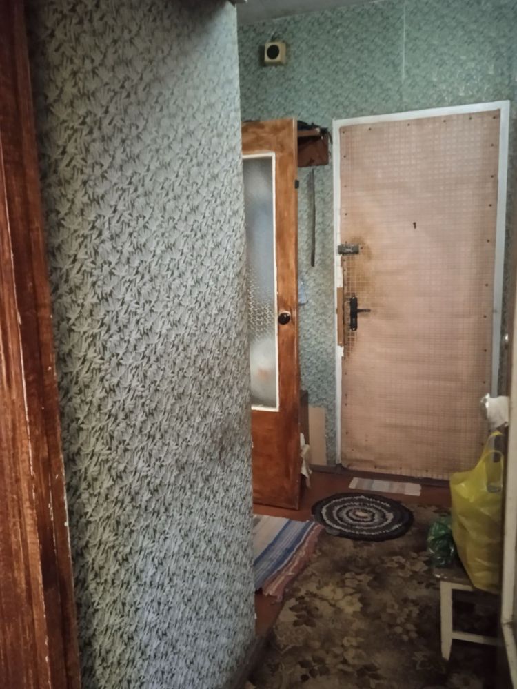 1-к квартира в Рогозові під ремонт